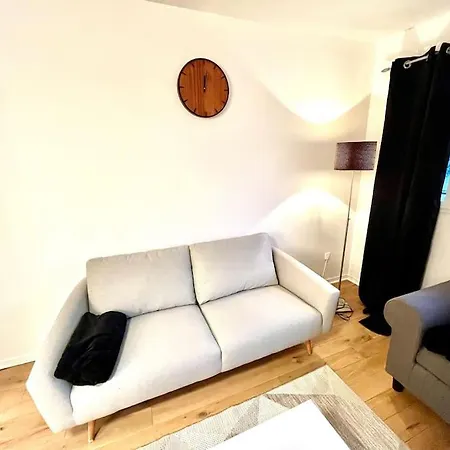 Apartment Nice 1 Bedroom In
